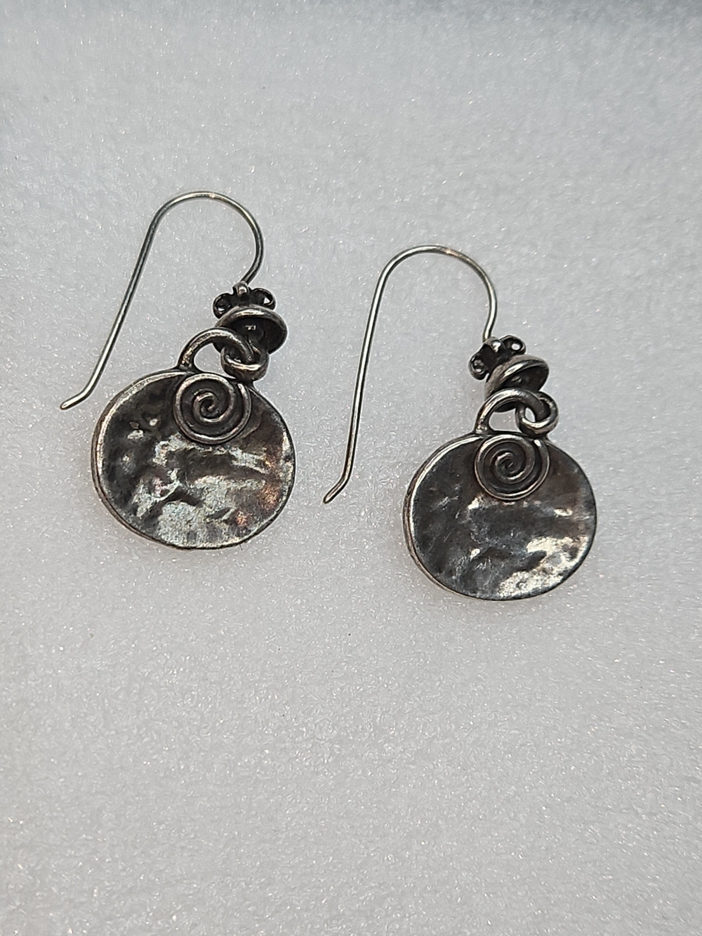 Silpada Hammered Oxidized Sterling Oval Swirl Earrings W1354 Dangle Hook